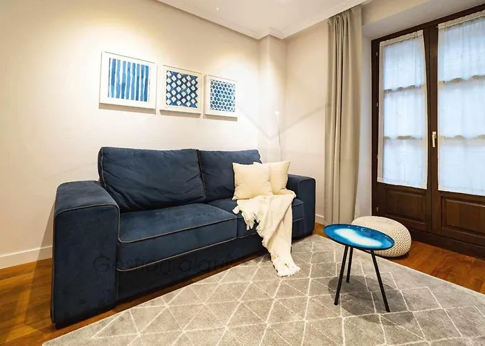 Avientu By Silastur * Χιχόν